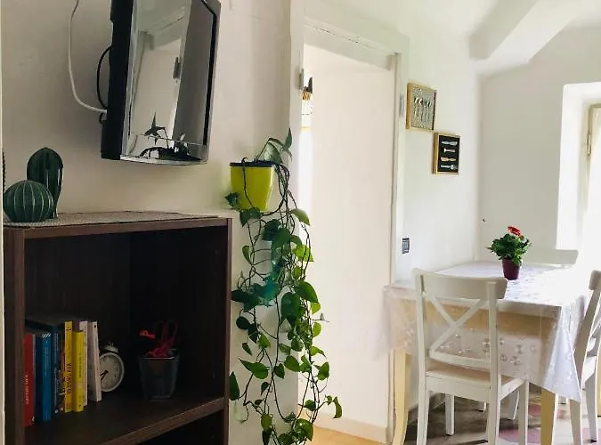 Apartment Casa Di Aristide Erba
